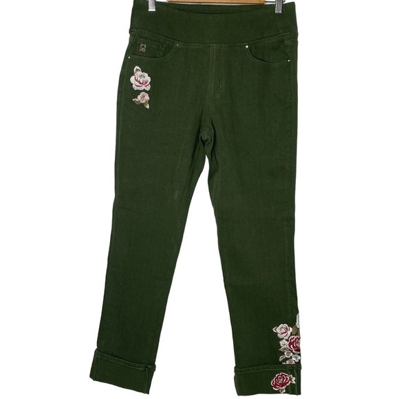 Belle By Kim Gravel Women’s Embroidered Jeans Cuffed Ankle Green Pants Size 12 - Picture 1 of 9